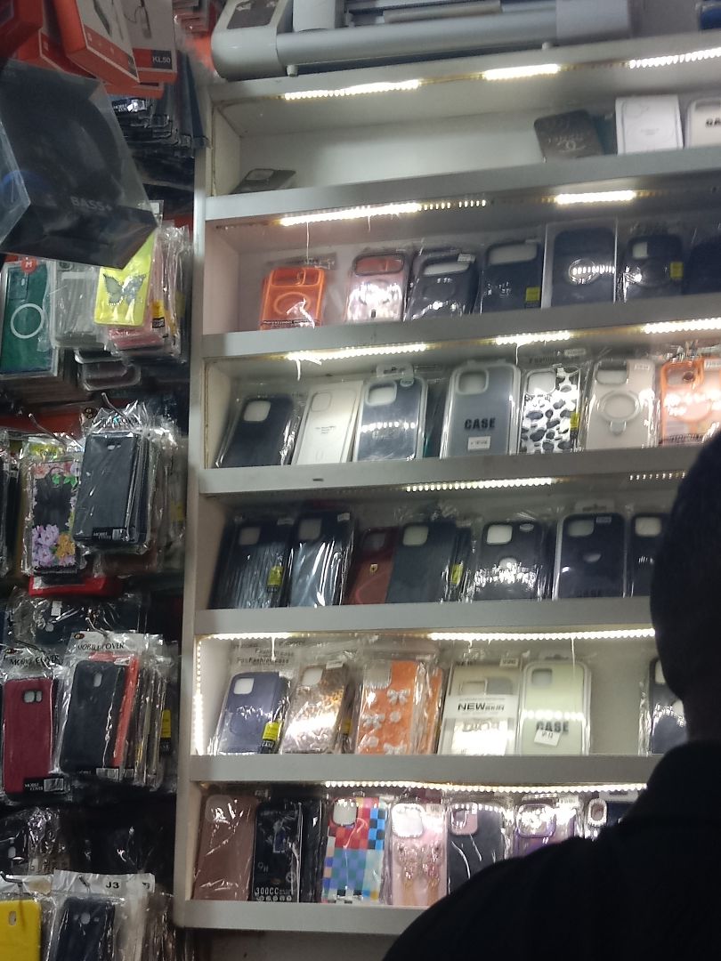 DM cells, Electronics in City Market, City Market Core, Kigali