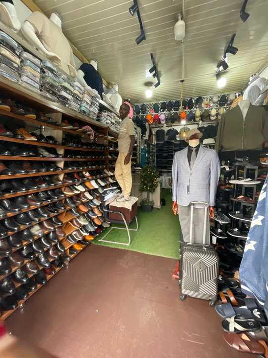 enter shop, Fashion in Nyamirambo, Kumusigiti, Kigali