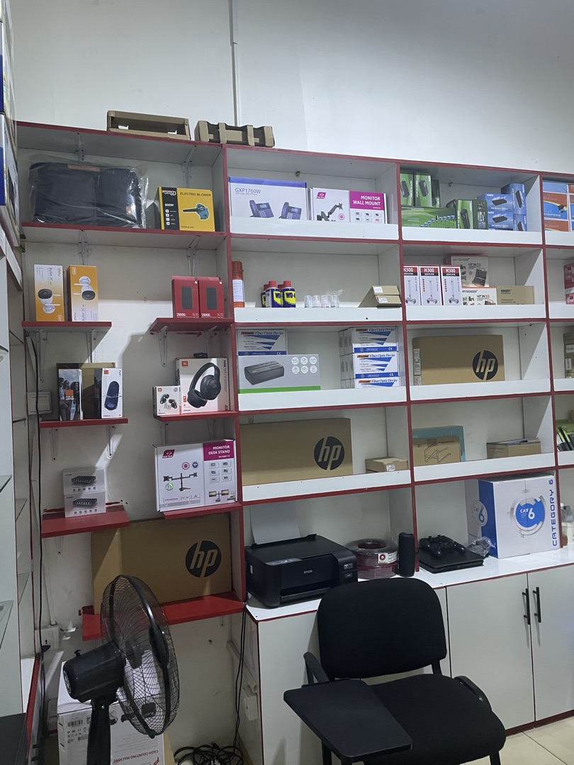 Pacifika premium Company mobile, Electronics in Downtown Chic, T2000, Kigali