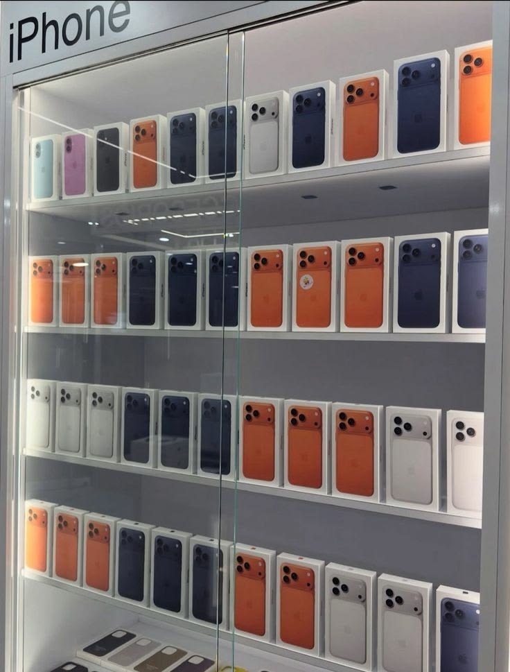 Meshack phone, Electronics in City Market, City Market Core, Kigali